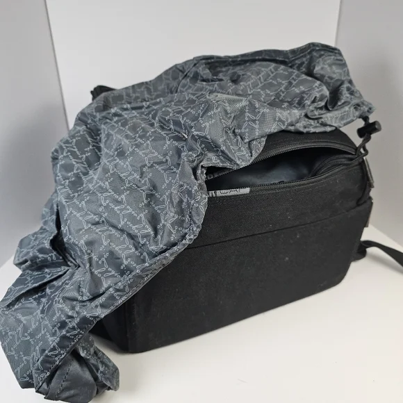 OGIO Atiba Mini Camera Backpack - Picture 7 of 11